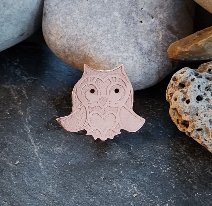 Owl brooch in etched copper