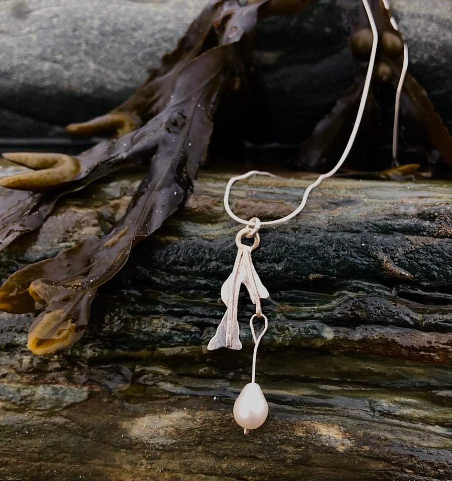 Silver Seaweed and Freshwater Pearl Necklace