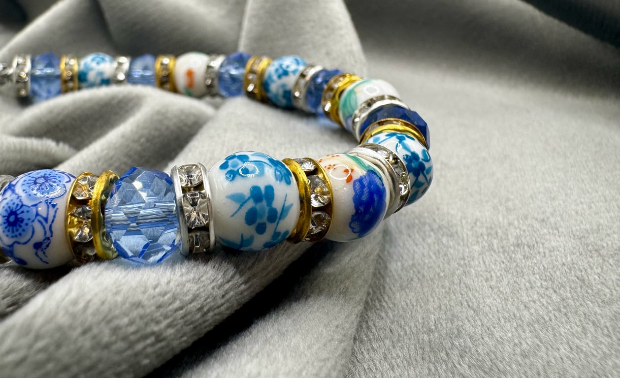 Blue glass bead and ceramic beaded bracelet - small size