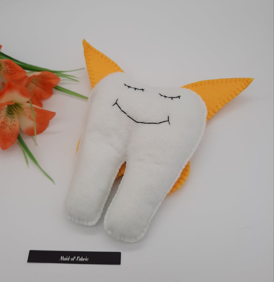 Tooth fairy helper with yellow wings. Sale 