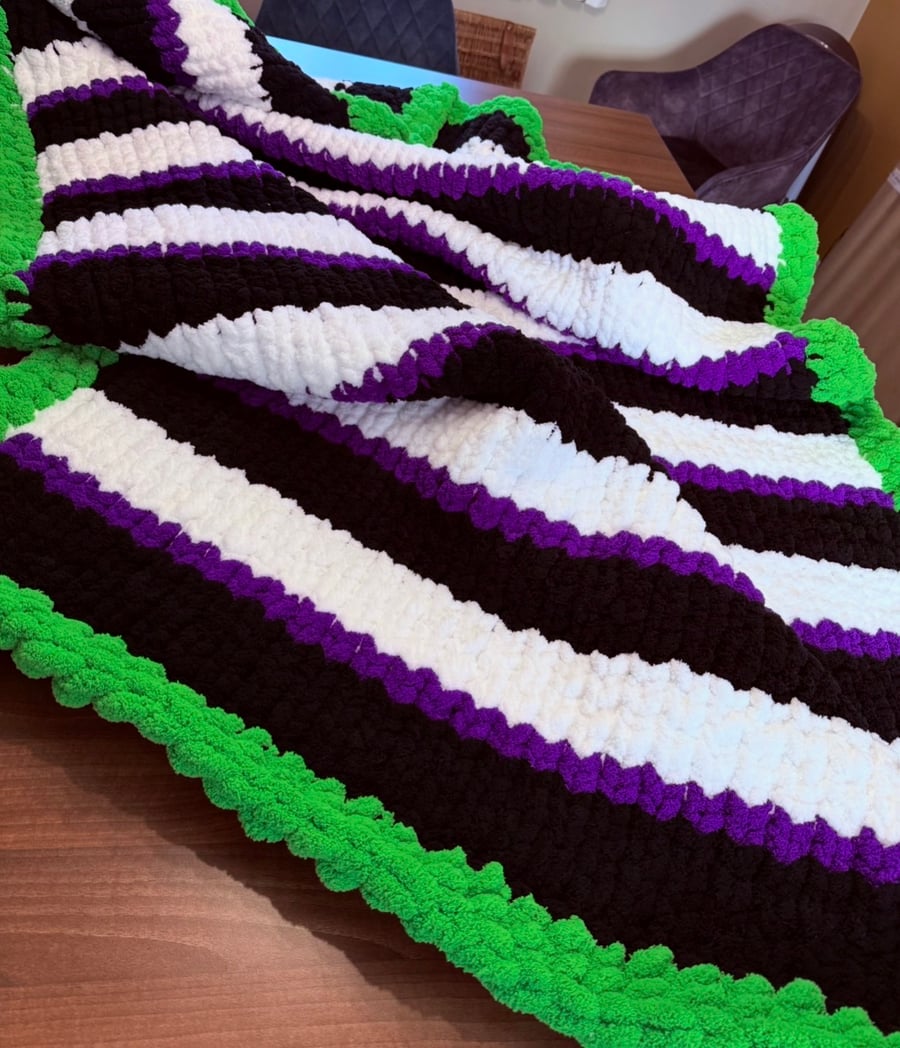 Beautiful Beetlejuice Inspired Throw Blanket