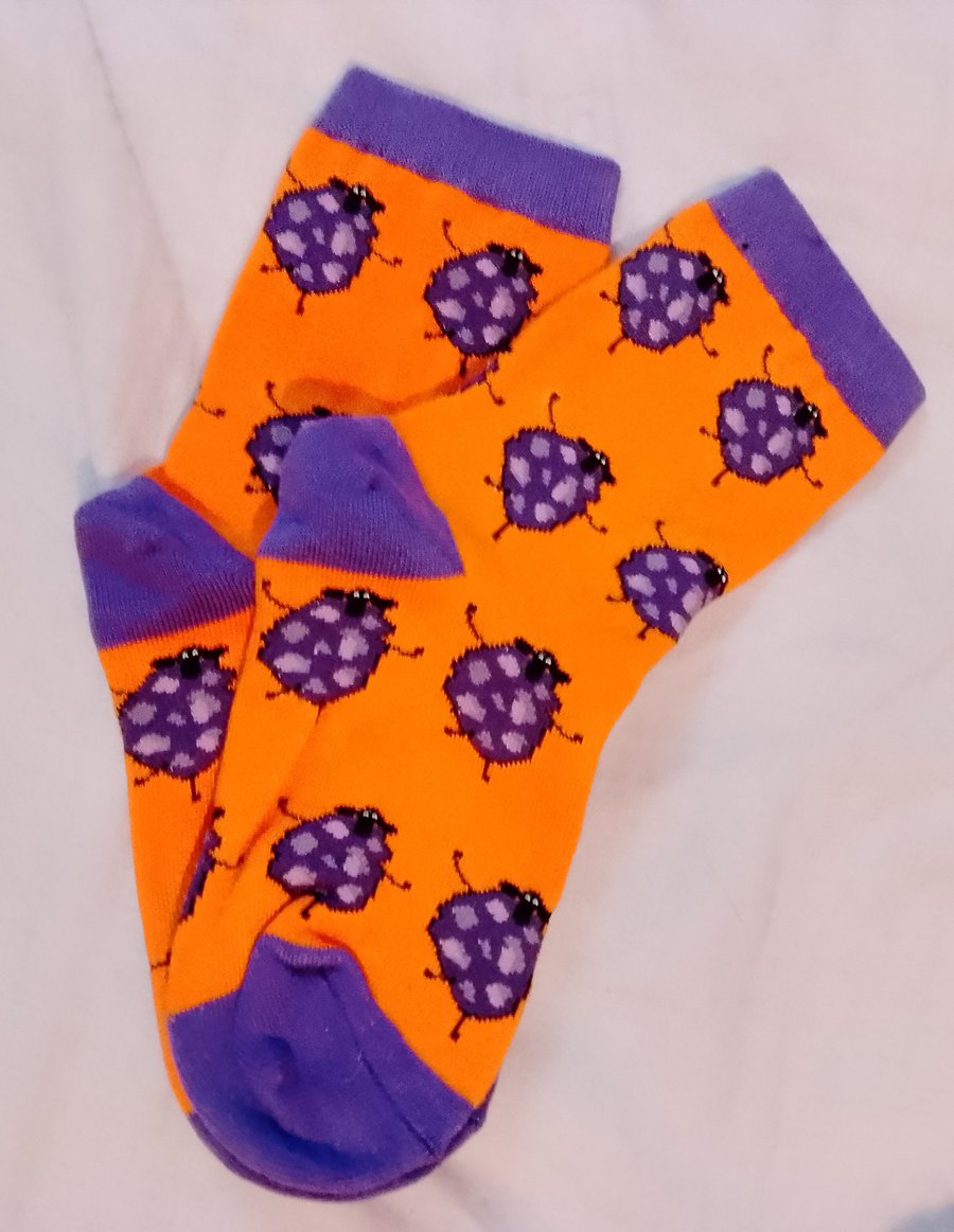 Quirky Sheep Orange and Purple Cotton Socks, Ladies size age 7 to 12