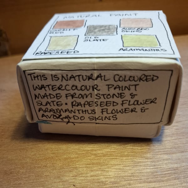 Sample set of 5 naturally coloured watercolour paints.