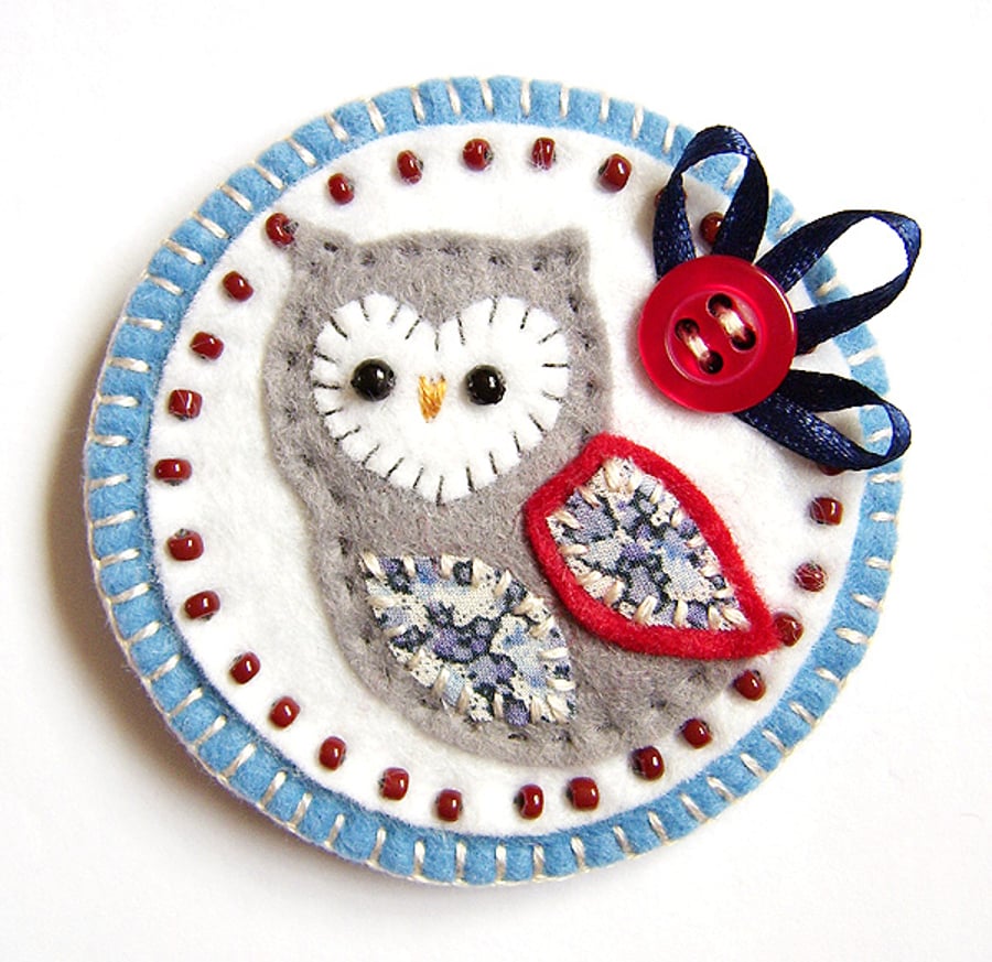 Jubilee Owl Brooch