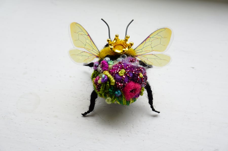 Embroidered Queen Bee 