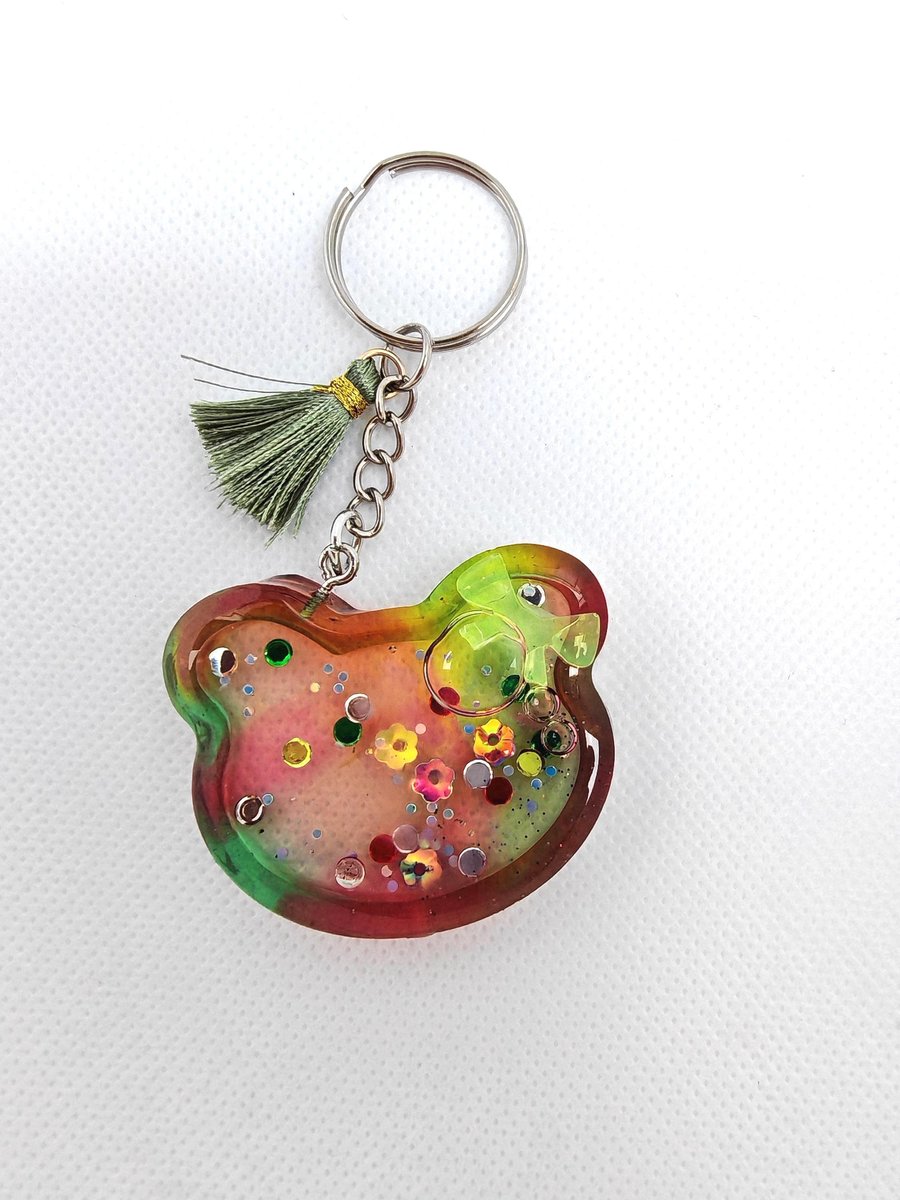 Rainbow Bear Resin Shaker Keyring: Kawaii Glitter Charm with Tassel