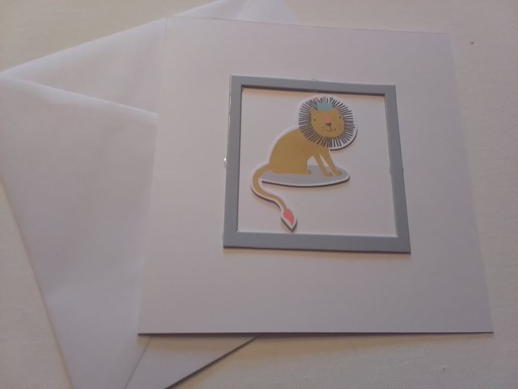 Card. Performing lion. Blank card. Ref. 301