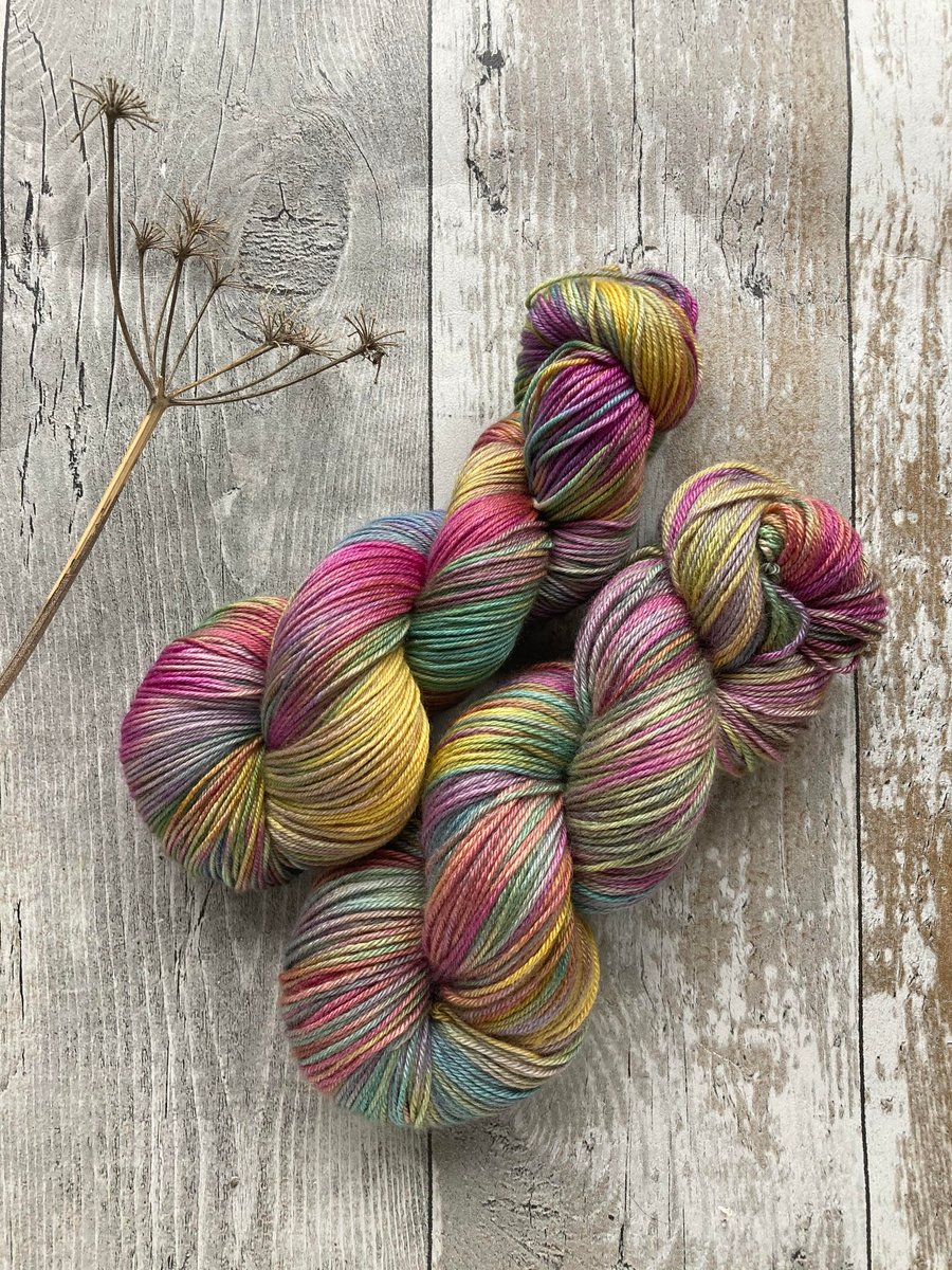 Hand dyed knitting yarn 4 ply BFL & silk 100g Earth Song