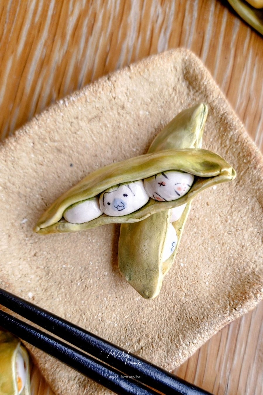 Purrfect Sweet Pea Fuumamaru (Chopstick Rest)