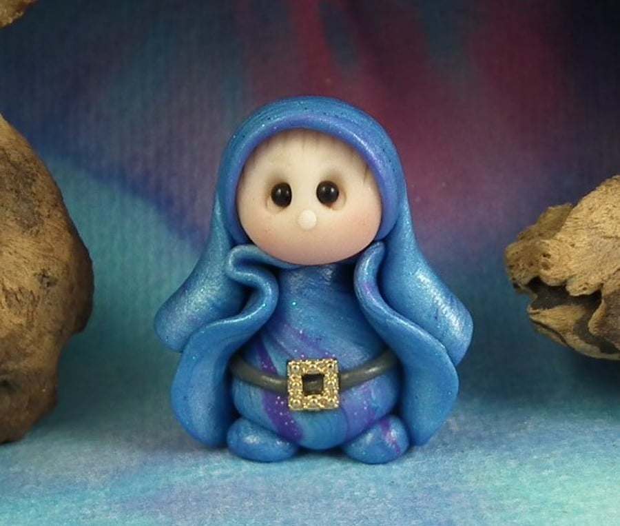 Spring Sale ... Tiny Garden Gnome 'Fliss' OOAK Sculpt by Ann Galvin