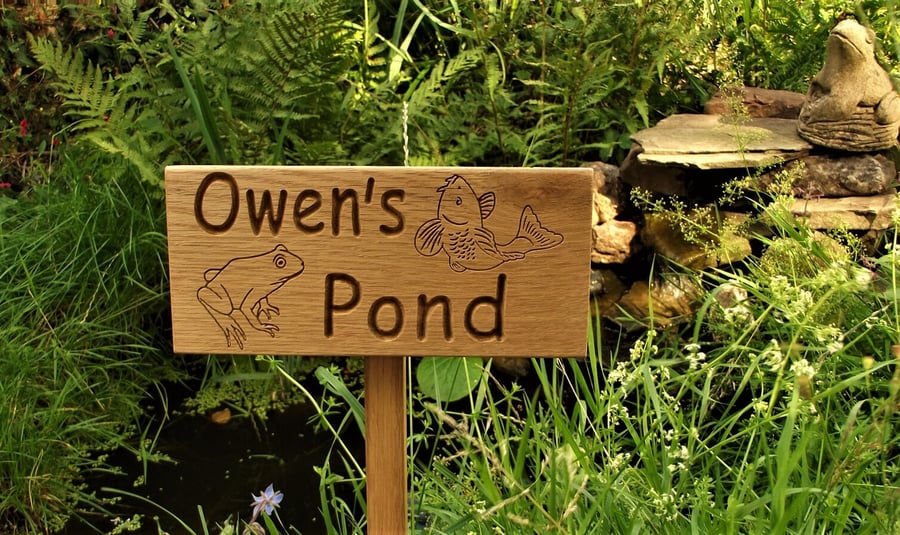 Personalised Wooden Pond SignOak PlaqueGardenWater FeatureFishFrog