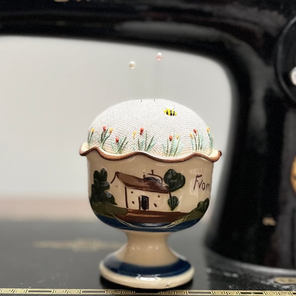 Mottoware pin cushion ‘take a little cream’ embroidered flowers and bee
