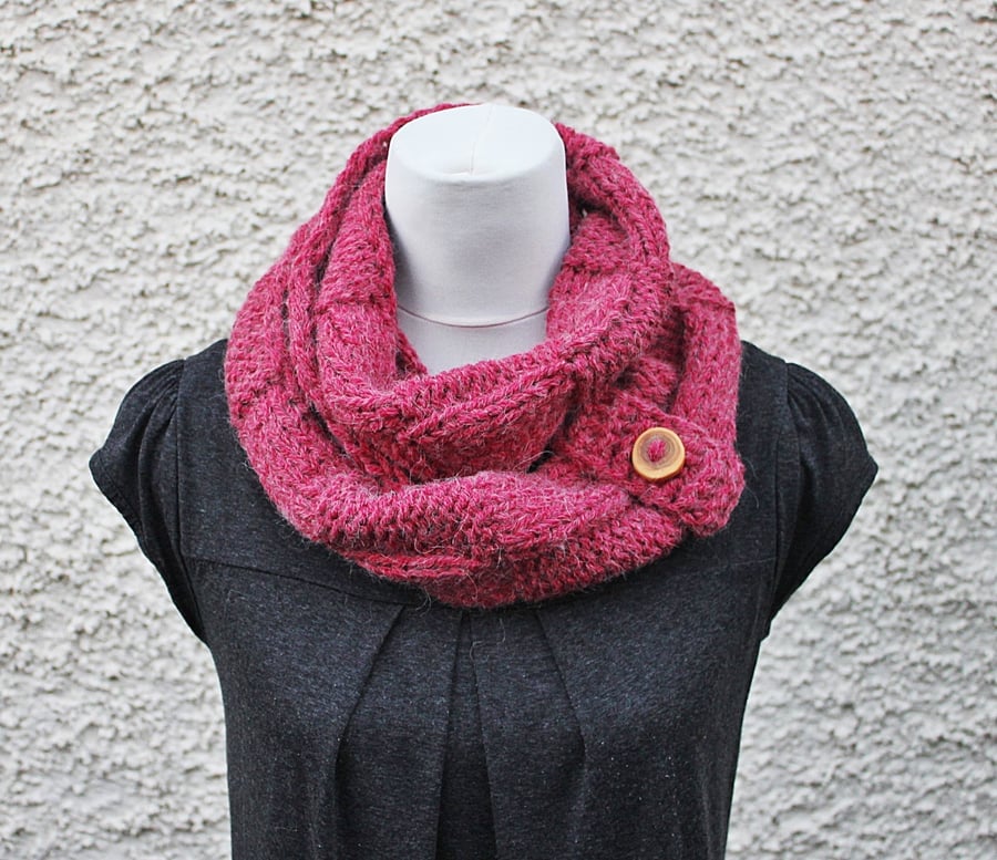 Dusky red loop scarf snood, neckwear, gift guide, knitwear UK