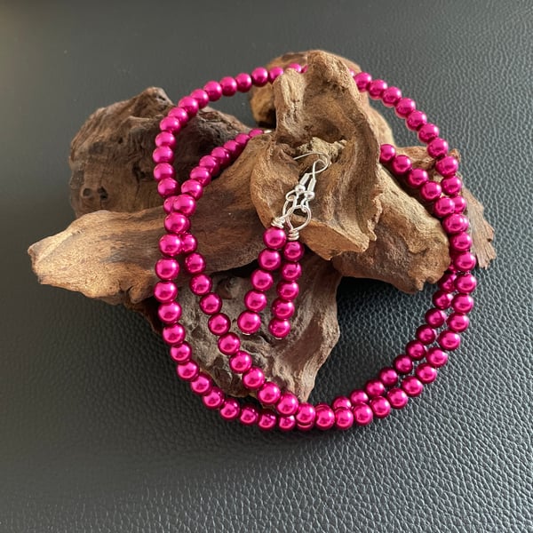 Fuchsia Pink Faux Pearl Necklace and Earrings Set