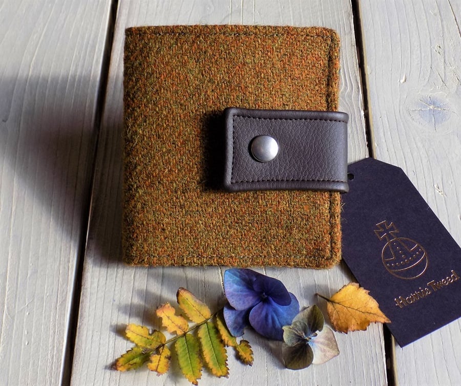 Harris Tweed bifold wallet in mustard