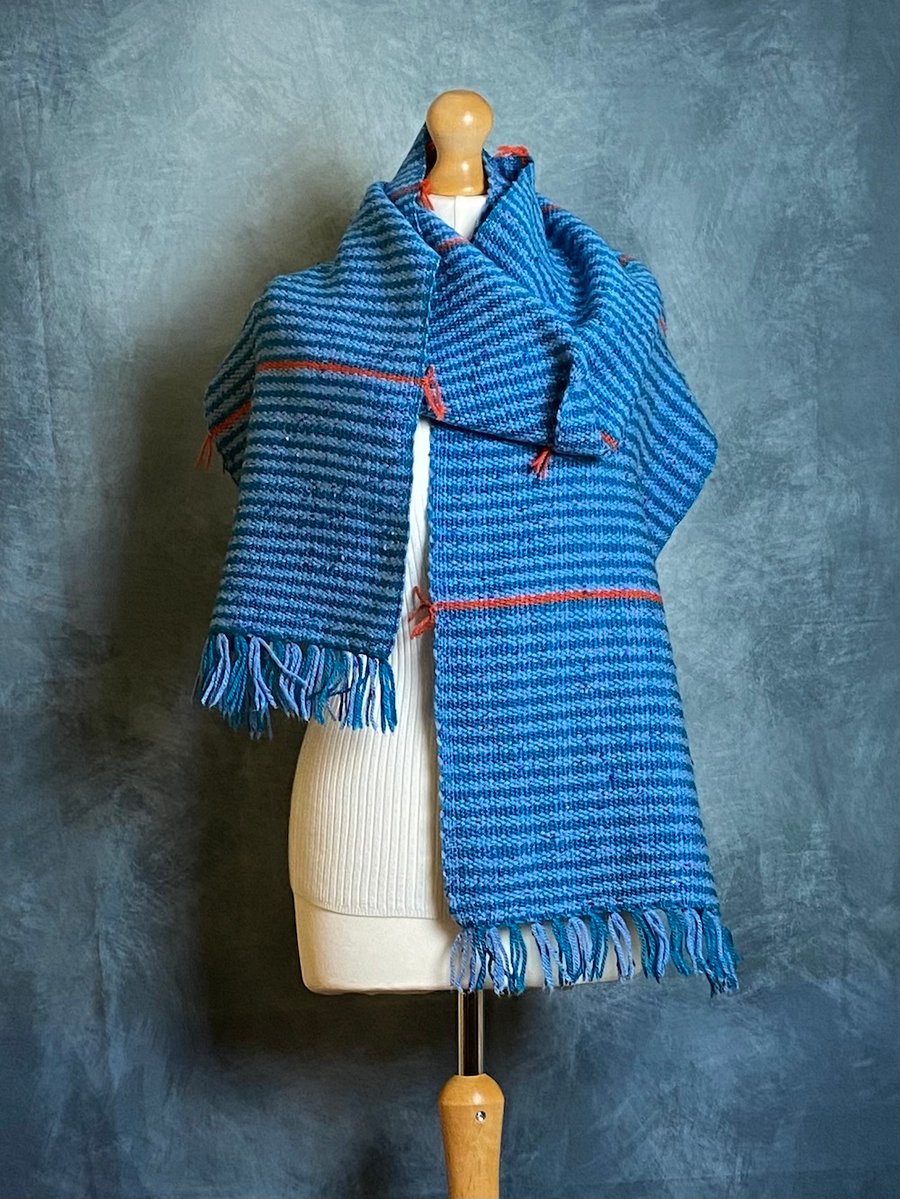 Waves, oversize handwoven scarf