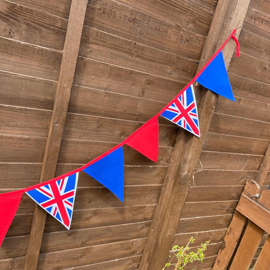 Jubilee Bunting Red White & Blue - 12 Flags with FREE P&P
