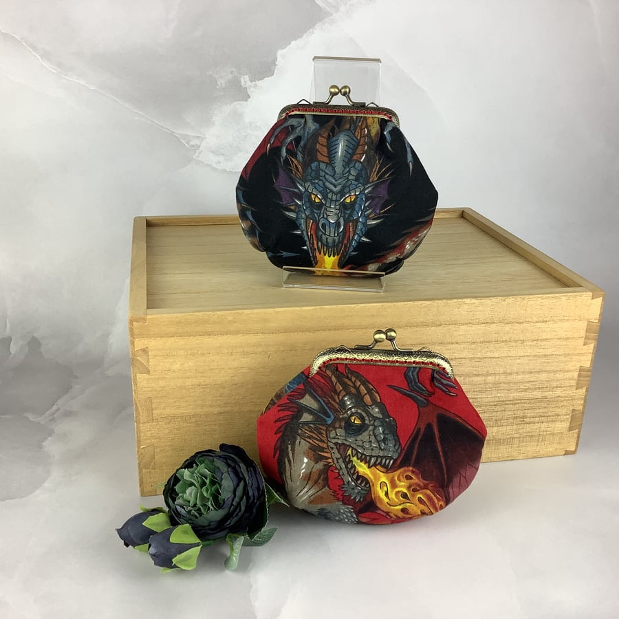 Dragon coin purse, Gothic purse, 2 colour options, Optional chain, Handmade