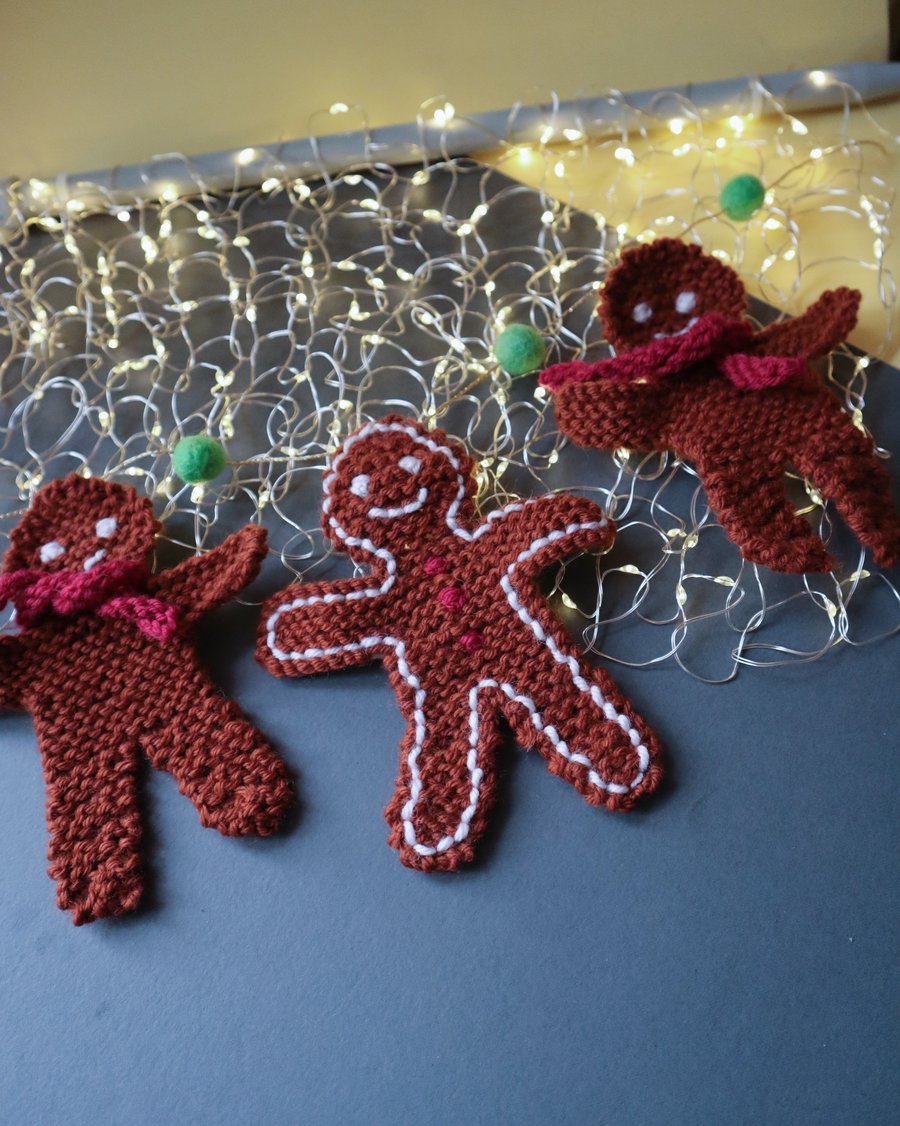 Gingerbread Bunting Kit
