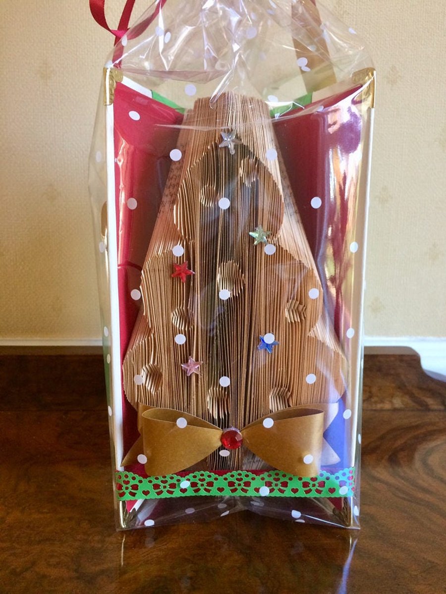 Christmas Tree Book Art, FREE shipping within the UK