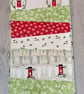 Christmas table runner with postbox and robin - Image 9
