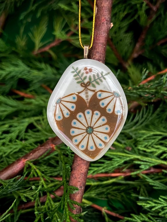 Unique Handcrafted Christmas Card with Artisan Fused Glass Heart Bauble 