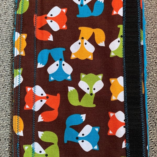 Fox Reversible Seat Belt Cover with Blue Dimple Plush Backing