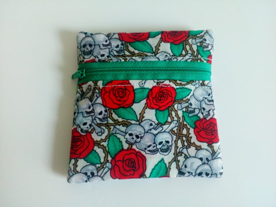 Purse, coin purse, change purse, zipper pouch, Goth style, skulls, roses, green