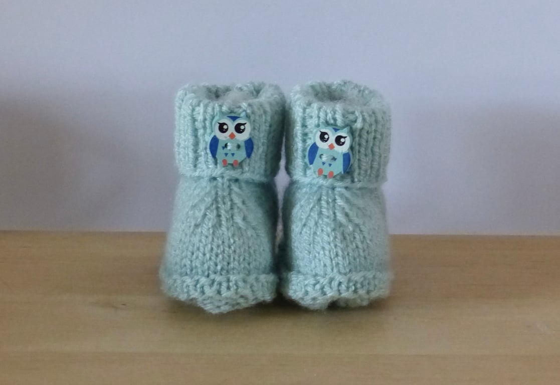 Knitted Baby Booties