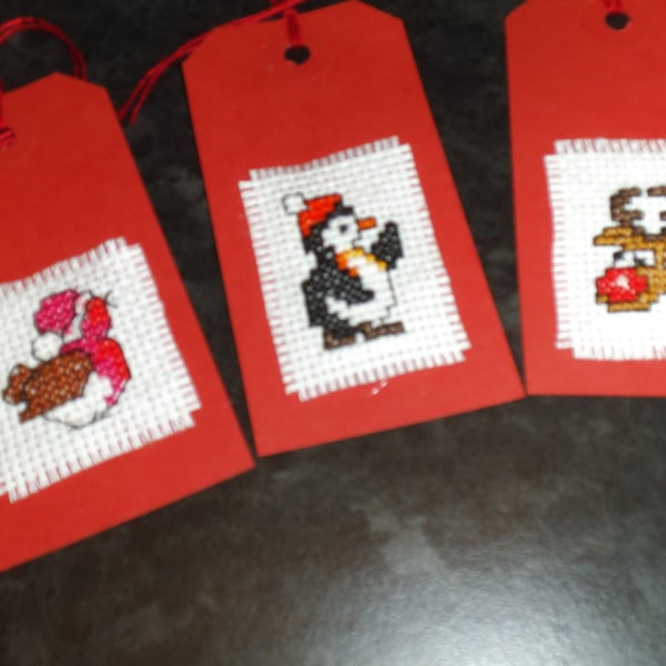 CROSS STITCHED CHRISTMAS TAGS