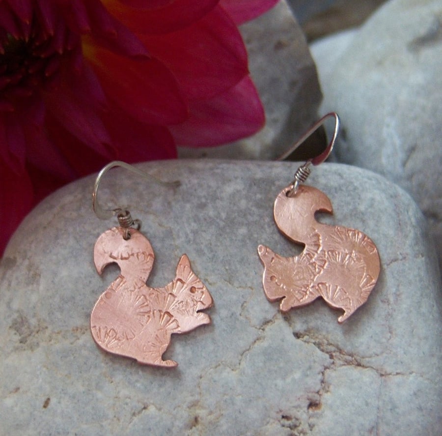 Squirrel earrings in copper