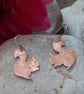 Squirrel earrings in copper - Image 1