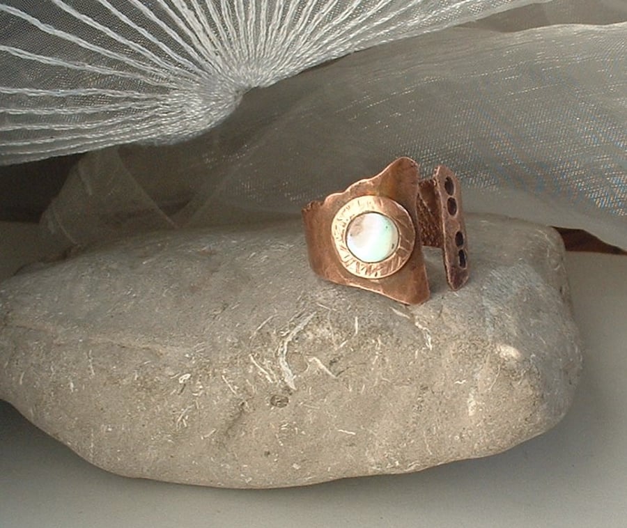 Rustic Adjustable Unisex Copper Viking Thumb or Finger Ring with mother of pearl