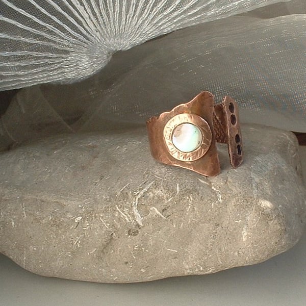 Rustic Adjustable Unisex Copper Viking Thumb or Finger Ring with mother of pearl