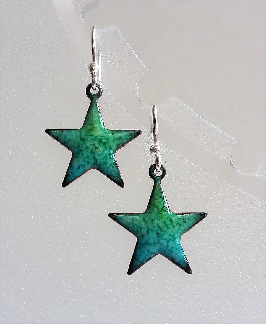 Star(fish) earrings, enamel on copper 091