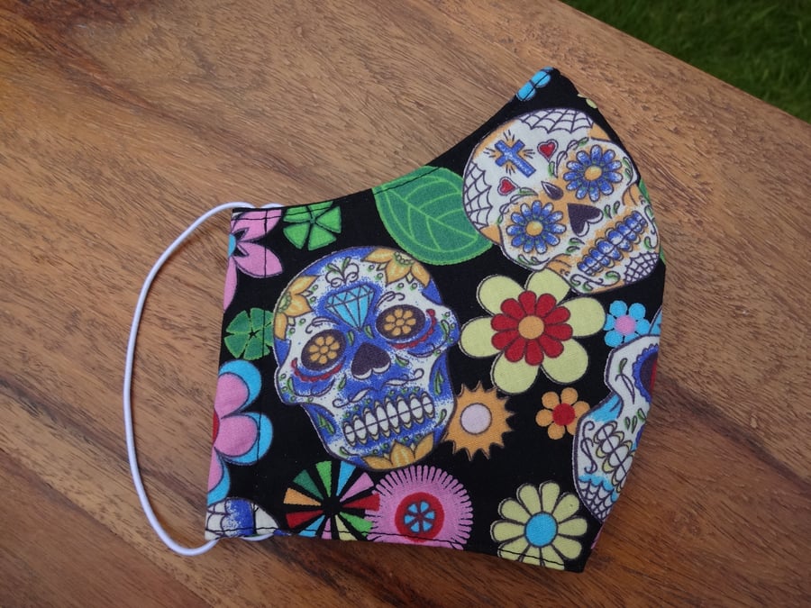 Face Mask size MEDIUM