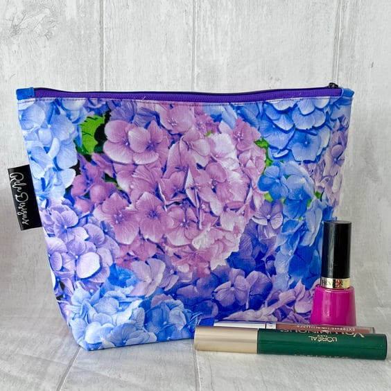 Makeup bag Hydrangeas 