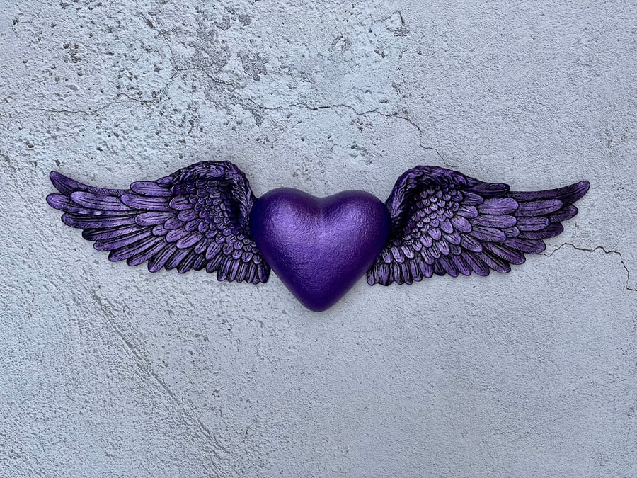 Wall Hanging Purple Heart & Wings