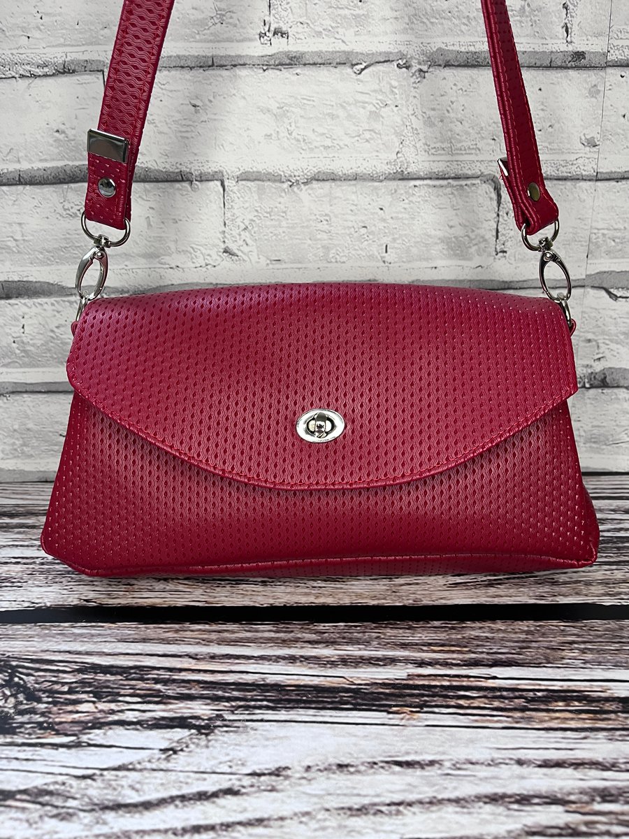 Christmas red faux leather shoulder bag