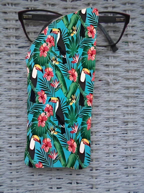 Tropical Toucan Glasses Case 