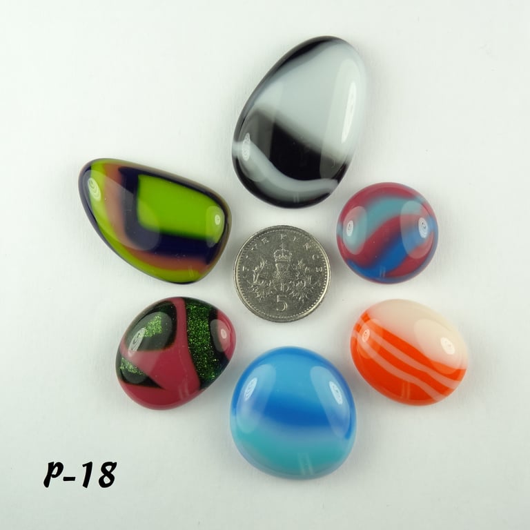 Fused glass cabochons flat backed perfect for jewellery making (P-18)
