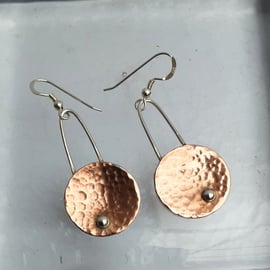  HANDBEATEN COPPER EARRINGS WITH FINE SILVER BOBBLES - DANGLY