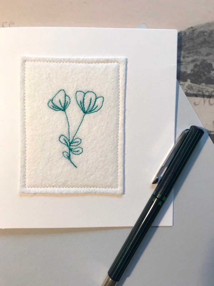 Occassion flower embroidered card