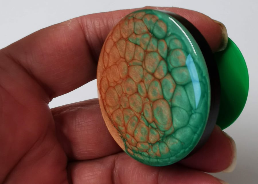 Hand painted phone grip Green and Peach