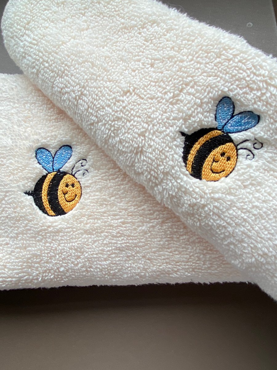 Bee Embroidered hand towel and facecloth set - Folksy