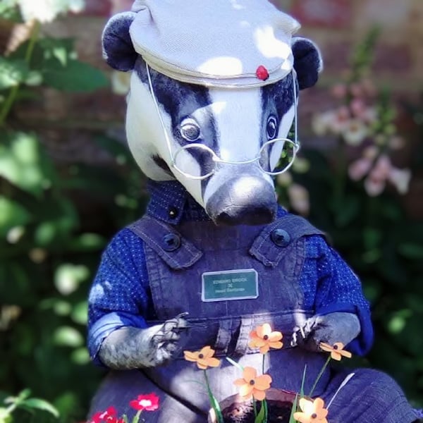 Edwards Broc - Head Gardener.