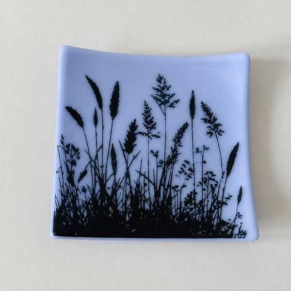 Fused glass trinket dish, meadow grass design