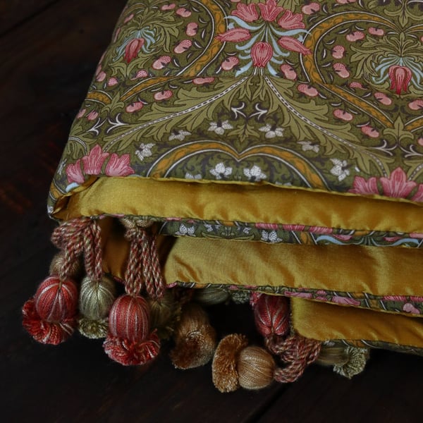 William Morris Eden Silk Lined Mini Quilt Green