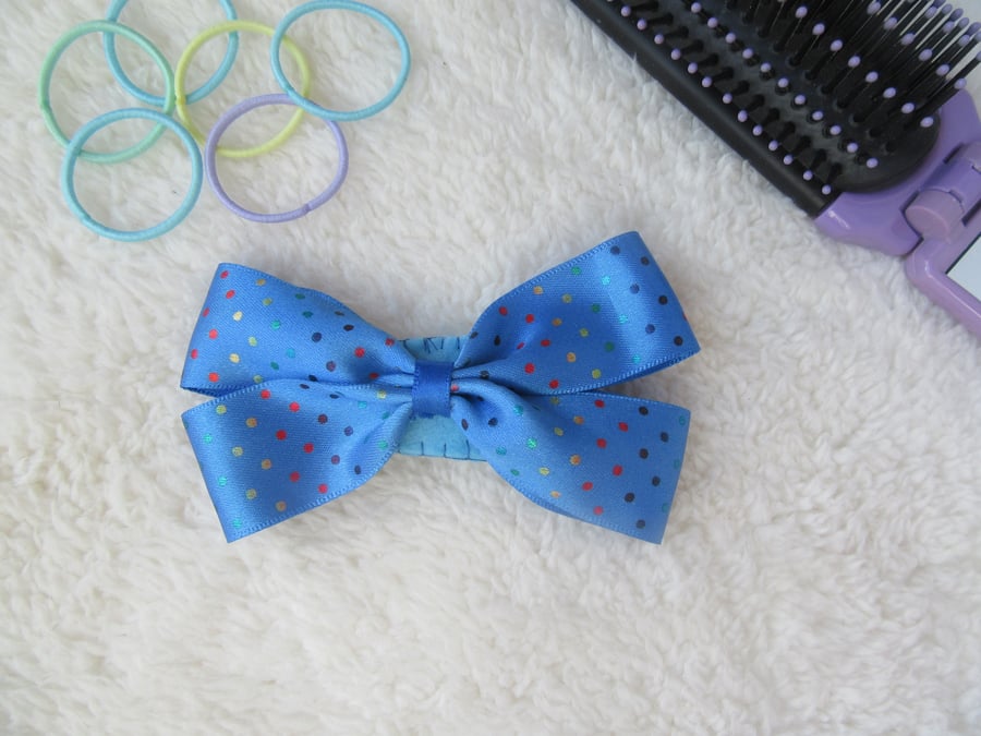 Blue ribbon bow hair clip