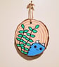 Chep monster enjoying his tiny garden - Acrylic painting on a wood-slice - Image 2